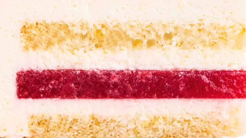 Zemallow Strawberry vanilla cake