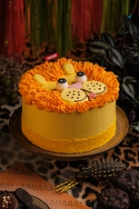 Lion Chocolate Cake 