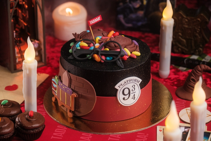 Back to Hogwarts Cake 