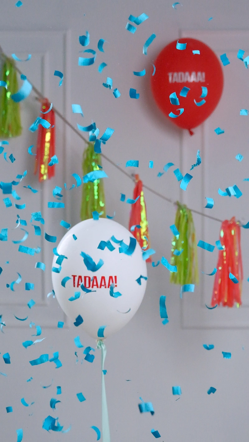 Sky Confetti Poppers