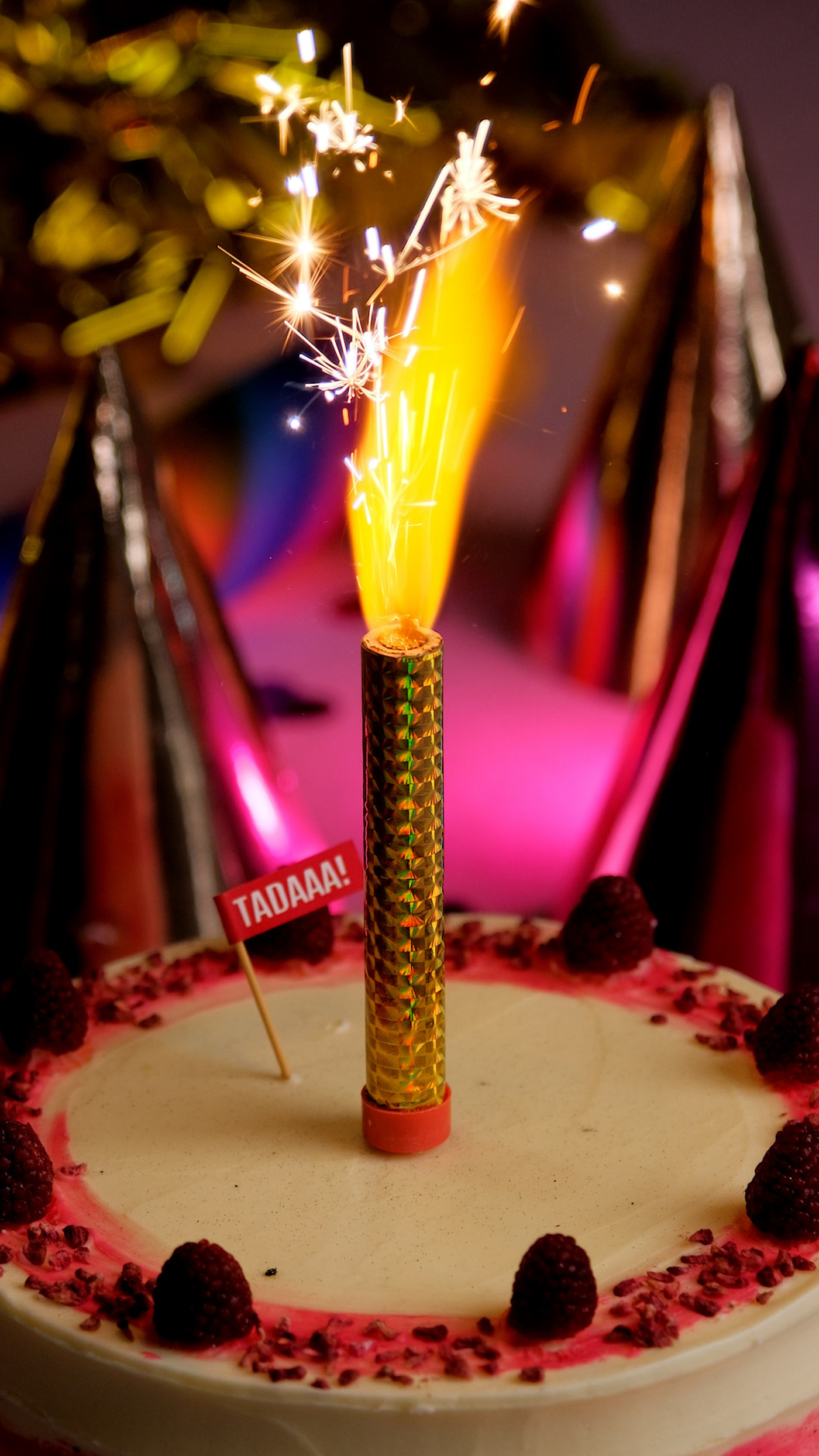Gold Ice Fountain Sparkling Cake Candle