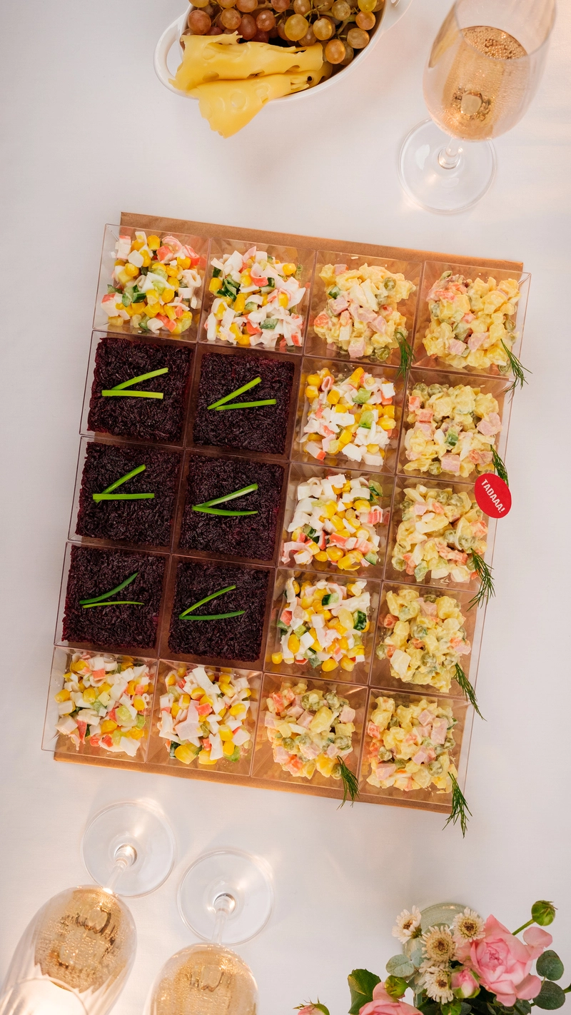 Set of 20 Salad Cups - Olivier, Crab & Shuba