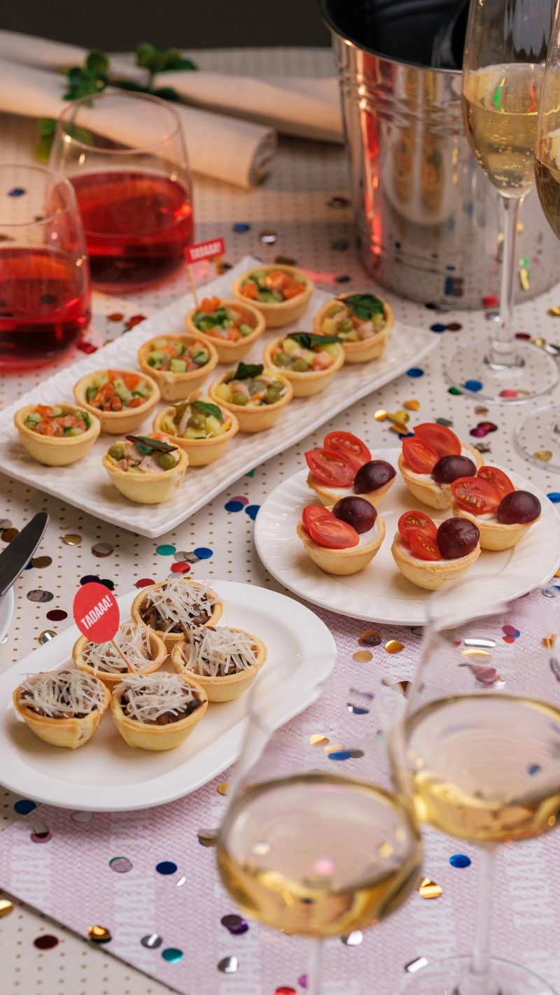 Set of 20 Mixed Canapés