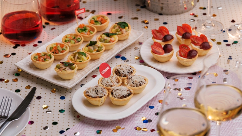 Set of 20 Mixed Canapés