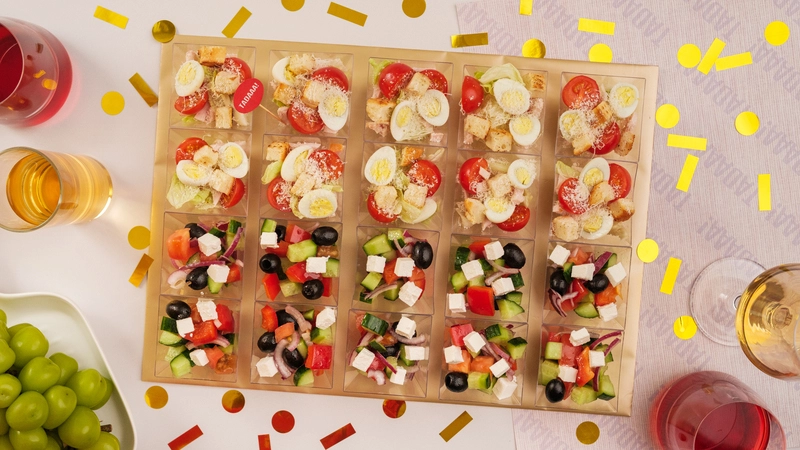 Chicken Caesar & Greek Salad Cups – Set of 20