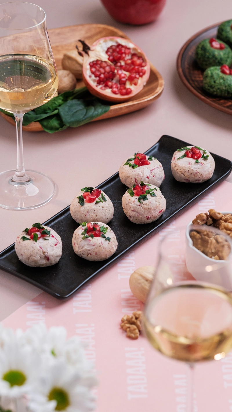 Chicken and Radish Pkhali