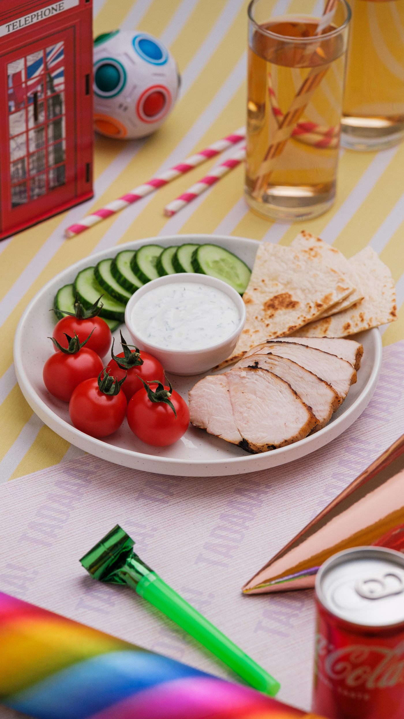Kids Chicken & Veg Lunchbox with Tzatziki