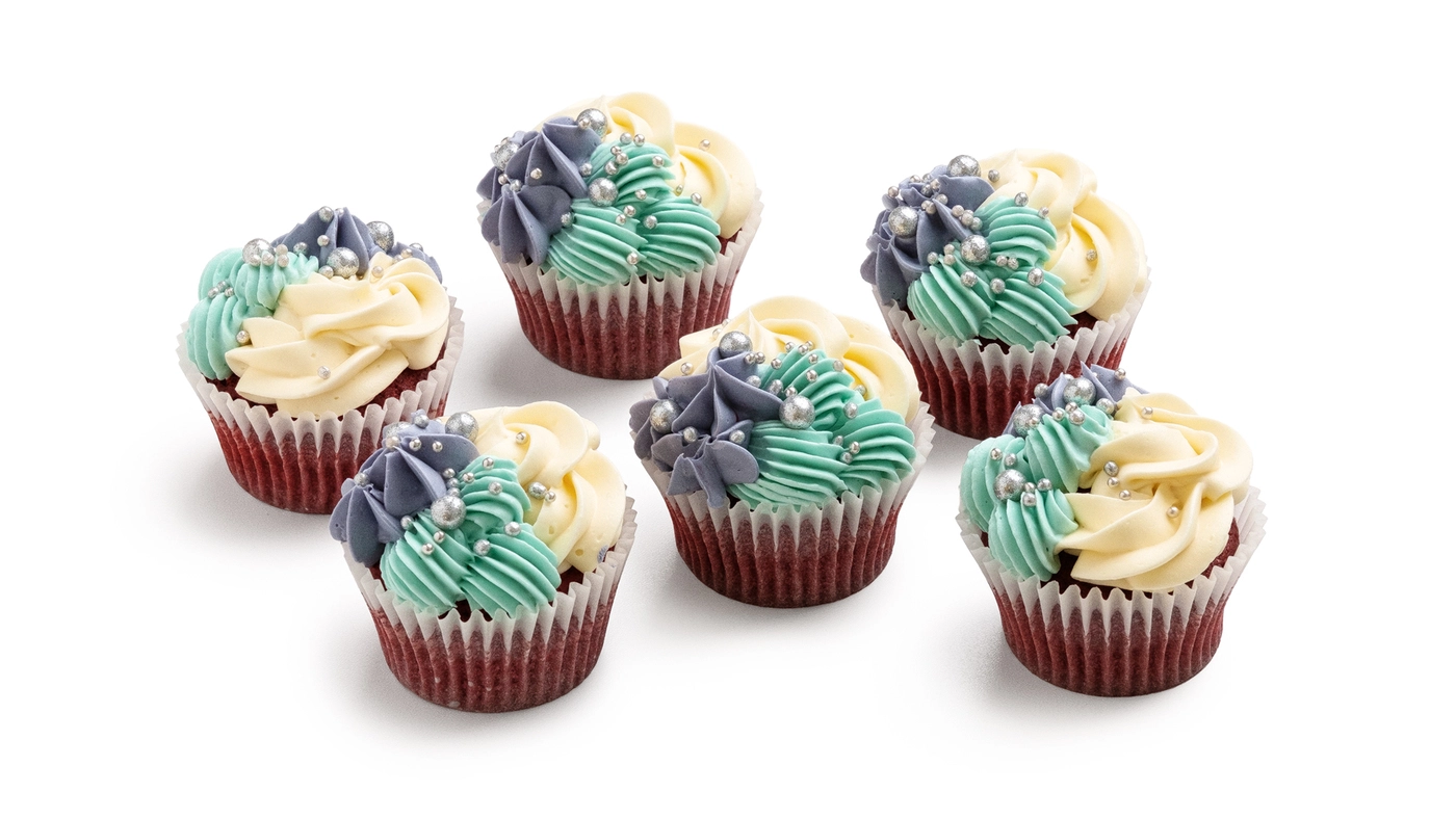Silver Swirl Red Velvet Cupcakes – 6 pcs