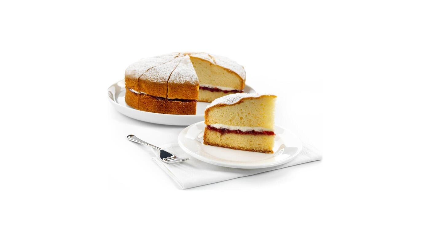 Gluten Free Victoria Sponge Cake 
