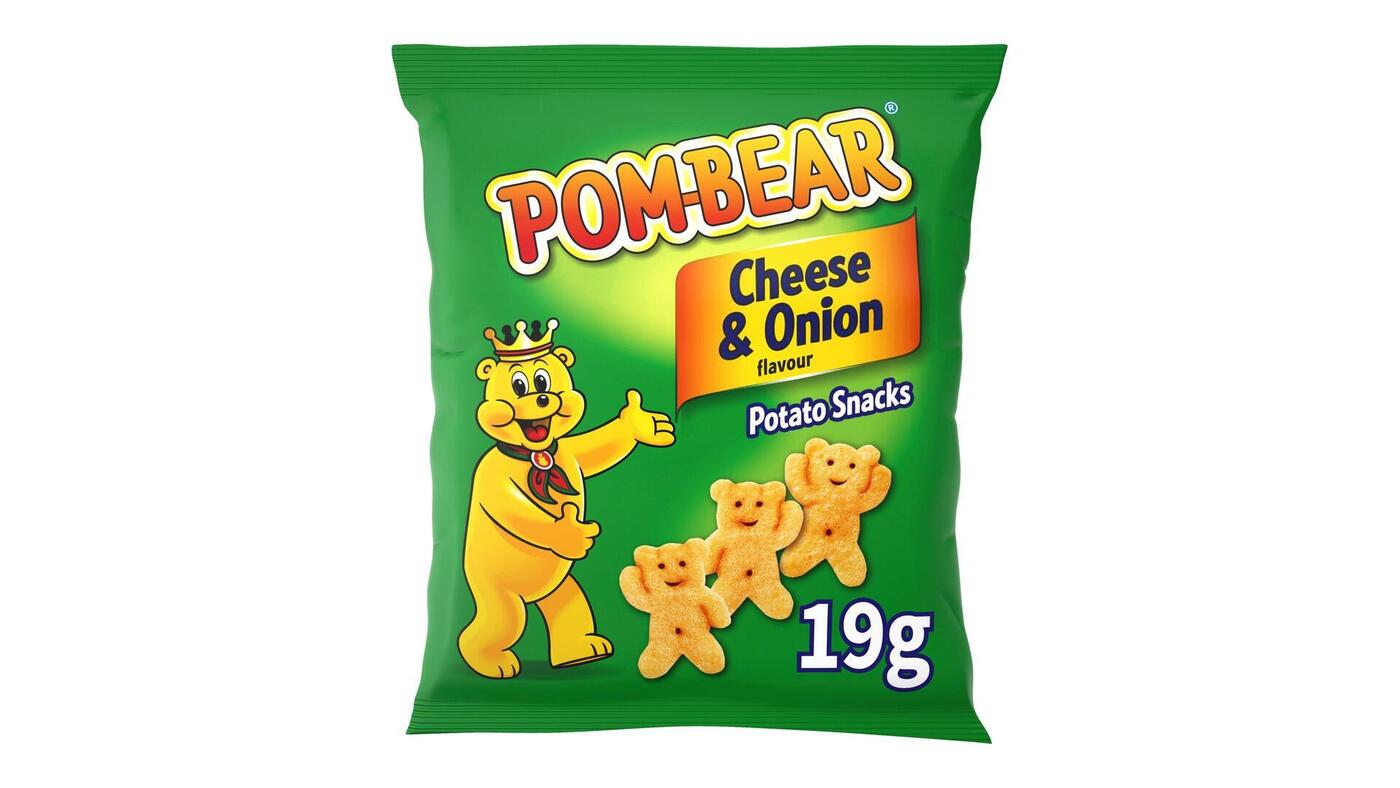 Pom Bear Cheese & Onion Crisps