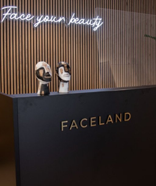 Faceland Nijmegen - Bekijk prijzen en maak een afspraak