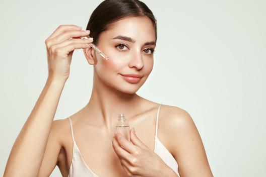 Wann beginnt man mit Botox?