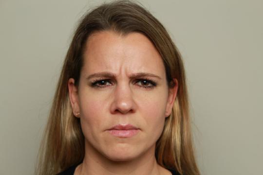 Voorfoto - frons - vrouw