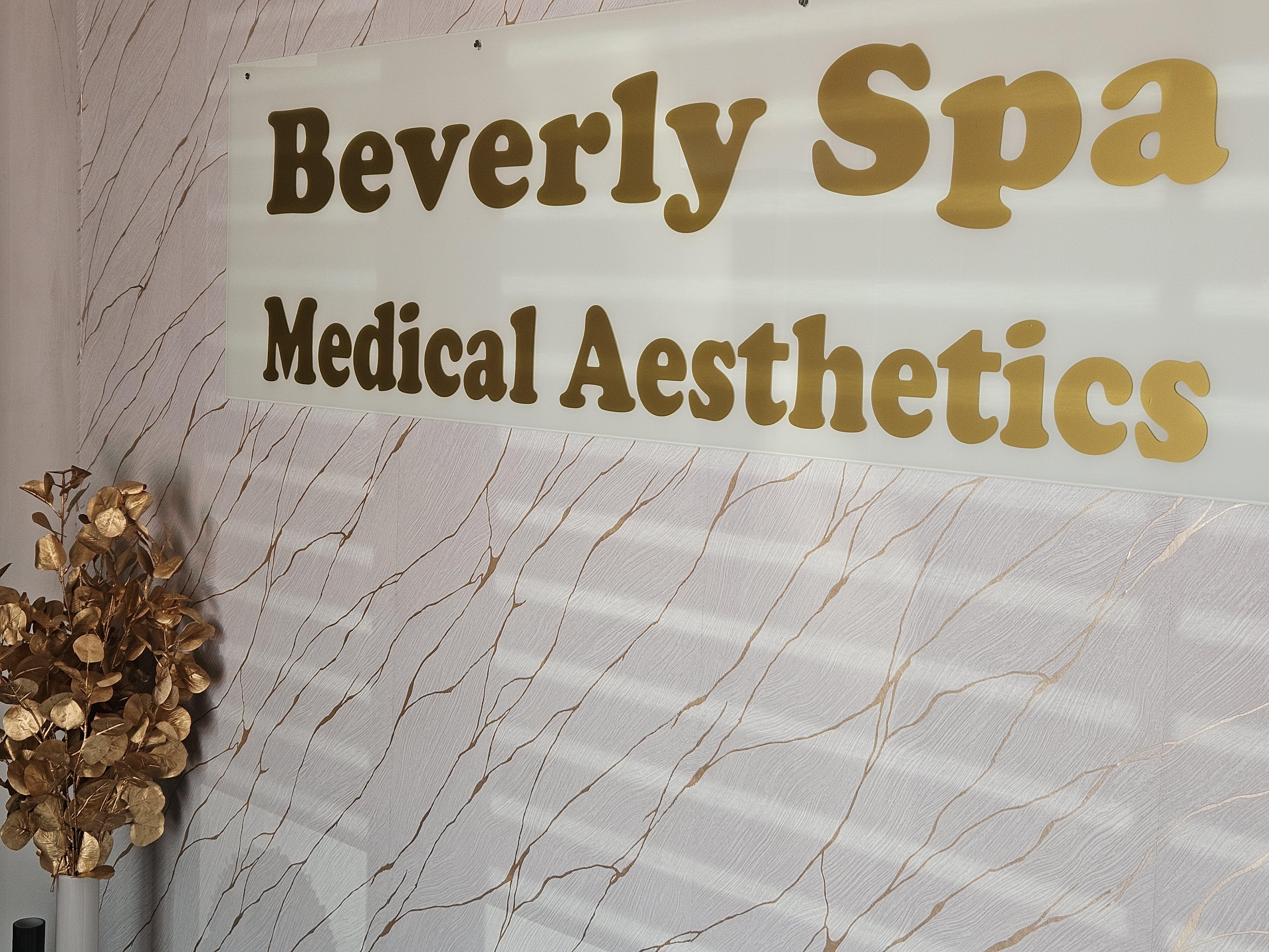Injektionsbehandlung gegen Falten in Ramstein-Miesenbach bei Beverly Spa & Medical Aesthetics