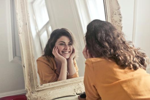 25 % des femmes de 16 à 34 ans envisagent la toxine botulique et les injections