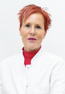 Dr. Debby Arnauts
