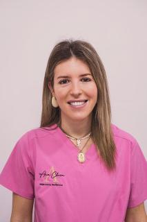 Ana Checa