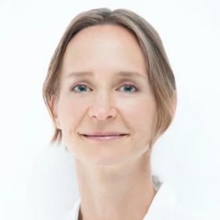 Claudia Manns