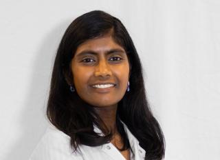 Dinusha Veluponnar