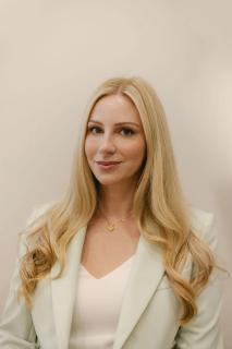 Dr. Jessica Halliley