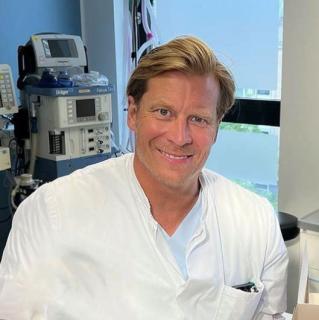 Simon Ahrens