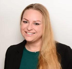 Botox Spezialist Elisabeth Bauz