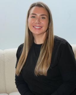 Lucy Batey