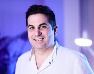Sebastian E. Dunda