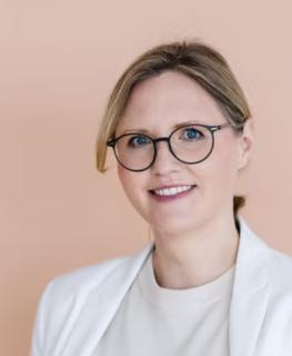 Julia Christal