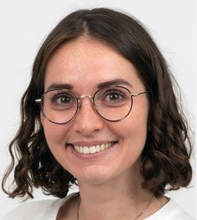 Leah Schirren