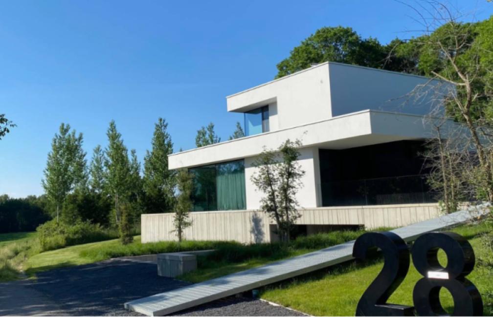 The Skin Clinic Lennik