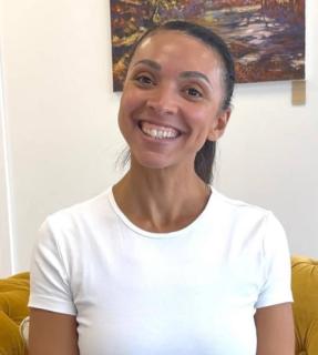 Louise Kinsella
