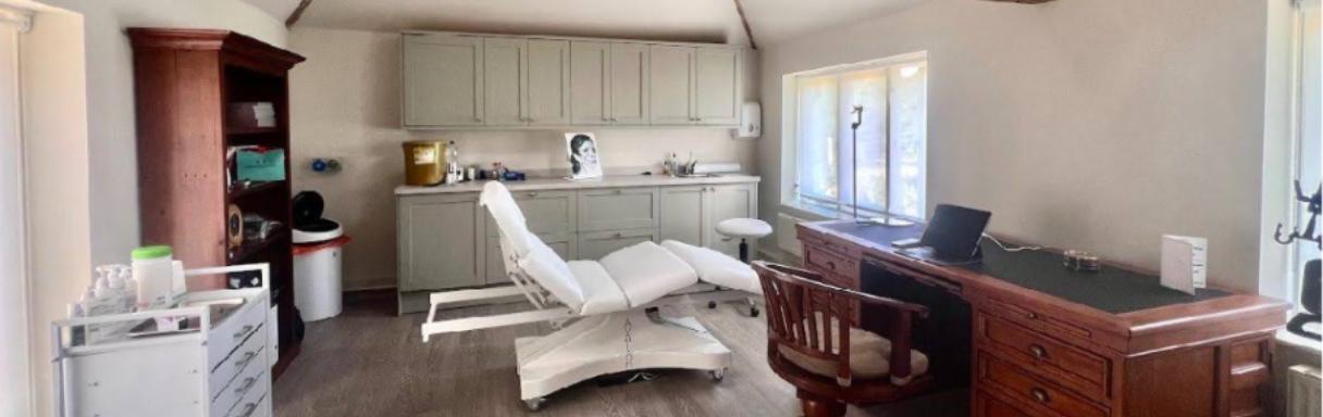Injectables treatment for wrinkles in Canterbury at The Grove Clinic