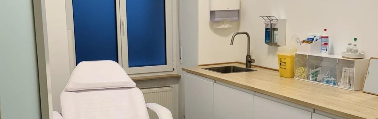 Injektionsbehandlung gegen Falten in Frankfurt bei Botox im Nordend