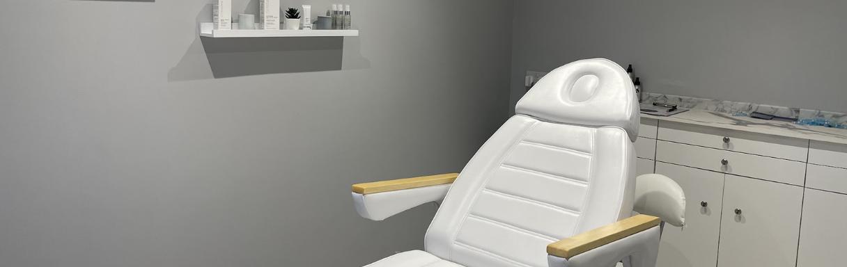Injectables treatment for wrinkles in Melksham at Dr Kathryn Hogg Aesthetics