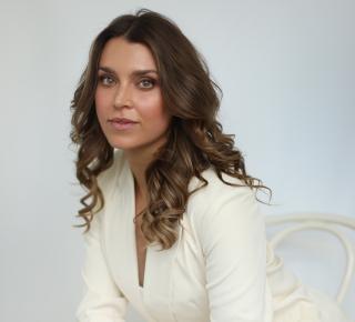 Mona Suroglu