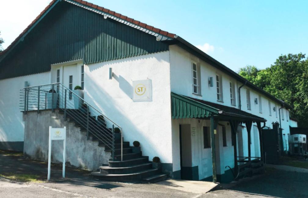 Dr. Dr. Stein Tveten - aesthetic clinic Bad Honnef