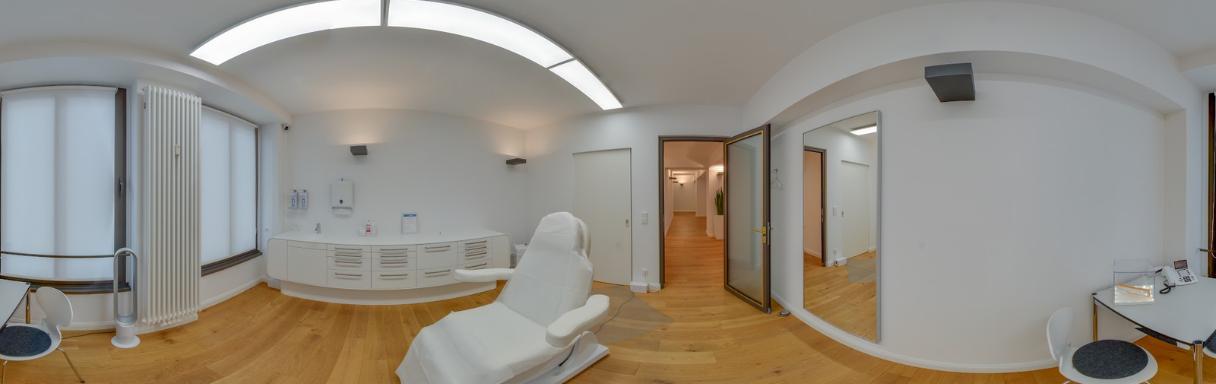 Injektionsbehandlung gegen Falten in Keulen bei Dr. Med Simone Hellmann Aesthetik and plastische churgerie