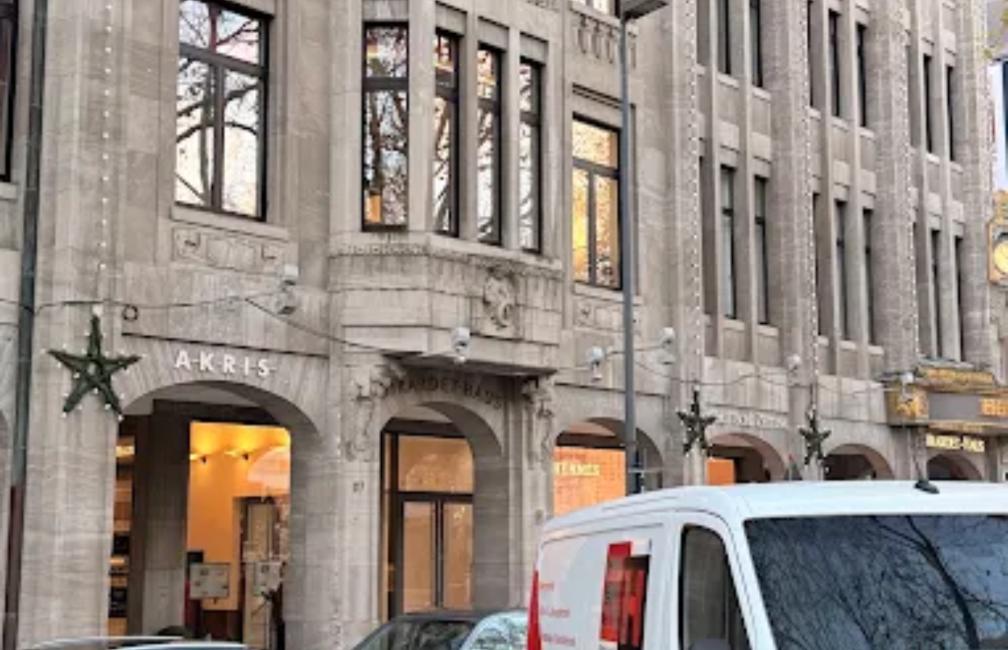 Meine Schönheitschirurgie Düsseldorf Kö