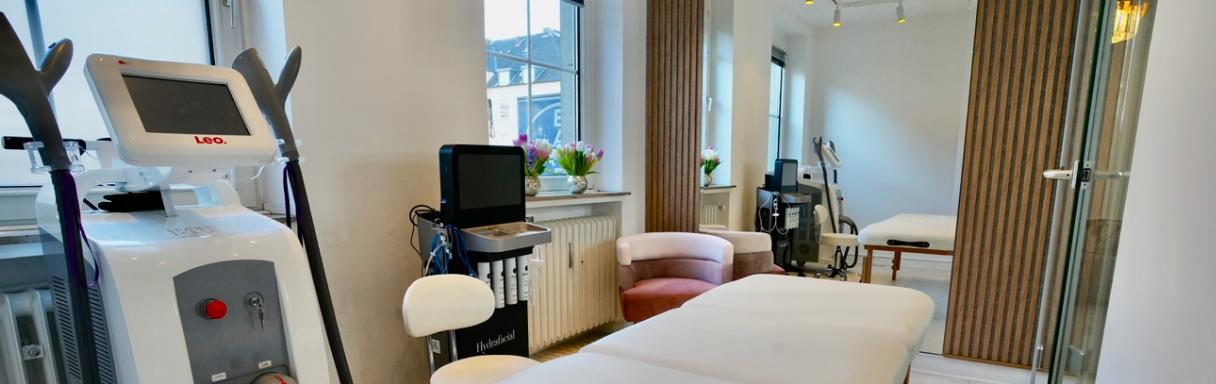 Injektionsbehandlung gegen Falten in Düsseldorf bei Dacsoy Beauty - Nalan Aesthetics