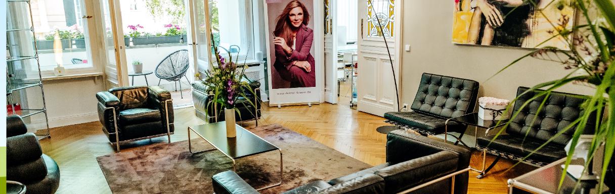 Injektionsbehandlung gegen Falten in Düsseldorf bei Dr. med. Martina Bravin-Jumpertz