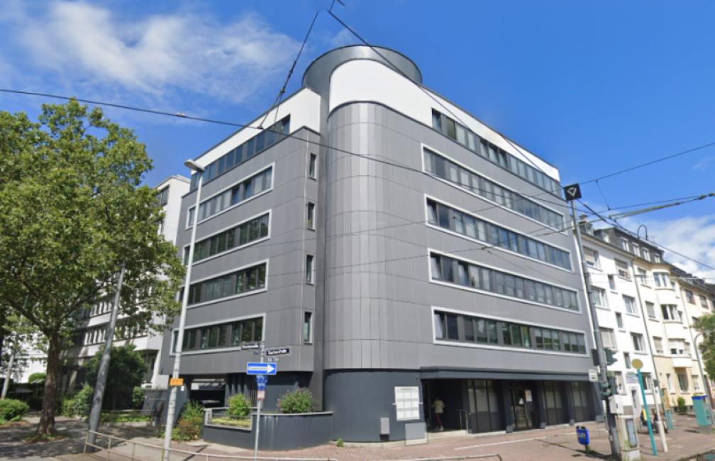 S-thetic Frankfurt | Schönheitschirurgie & Ästhetische Behandlungen