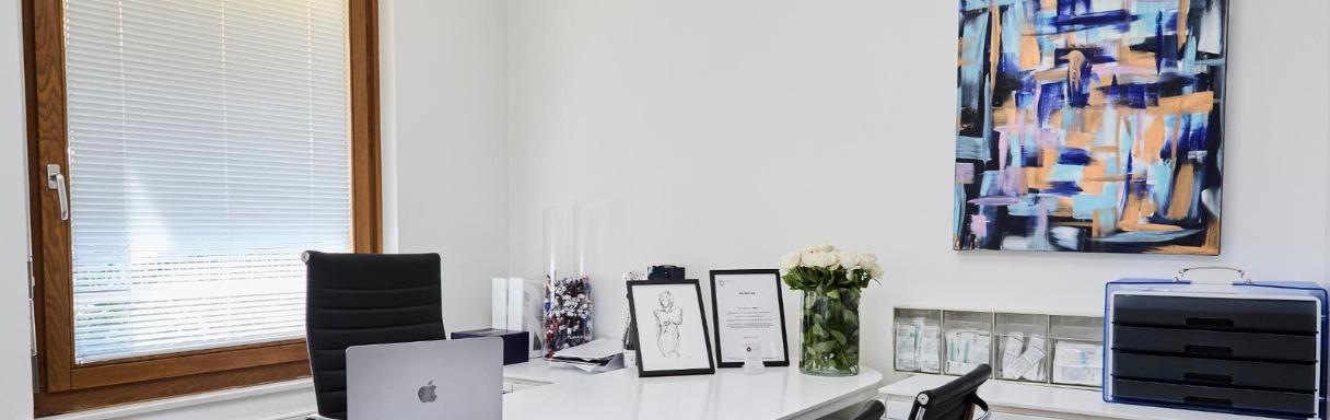 Injektionsbehandlung gegen Falten in München bei S-thetic München | Schönheitschirurgie & Ästhetische Behandlungen