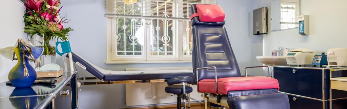 Injektionsbehandlung gegen Falten in Grünwald bei Dr. Med. Barbara Kernt  Plastische- Ästhetische Chirurgie