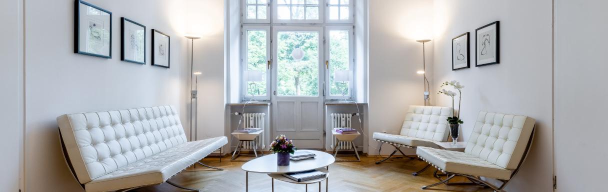 Injektionsbehandlung gegen Falten in München bei Dr. med. Svenja Giessler Plastische und Ästhetische Chirurgie