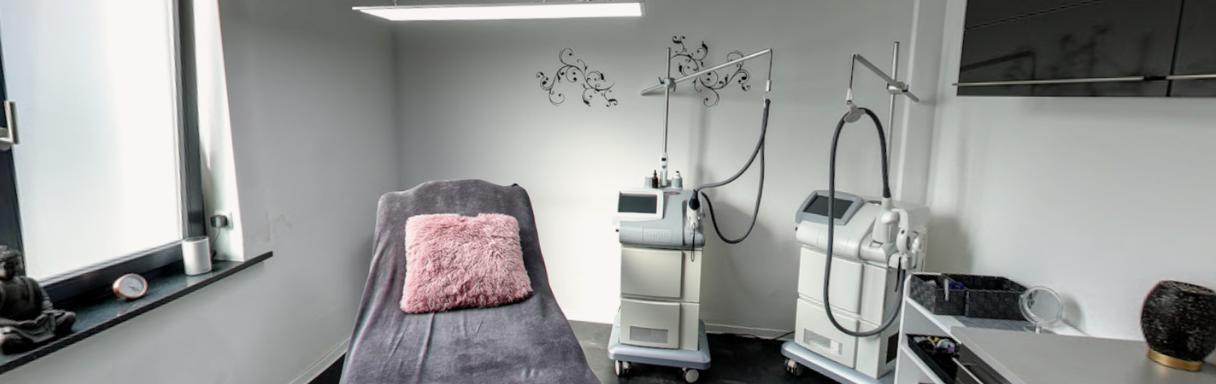 Injektionsbehandlung gegen Falten in Gütersloh bei Ästhetik Lounge GmbH