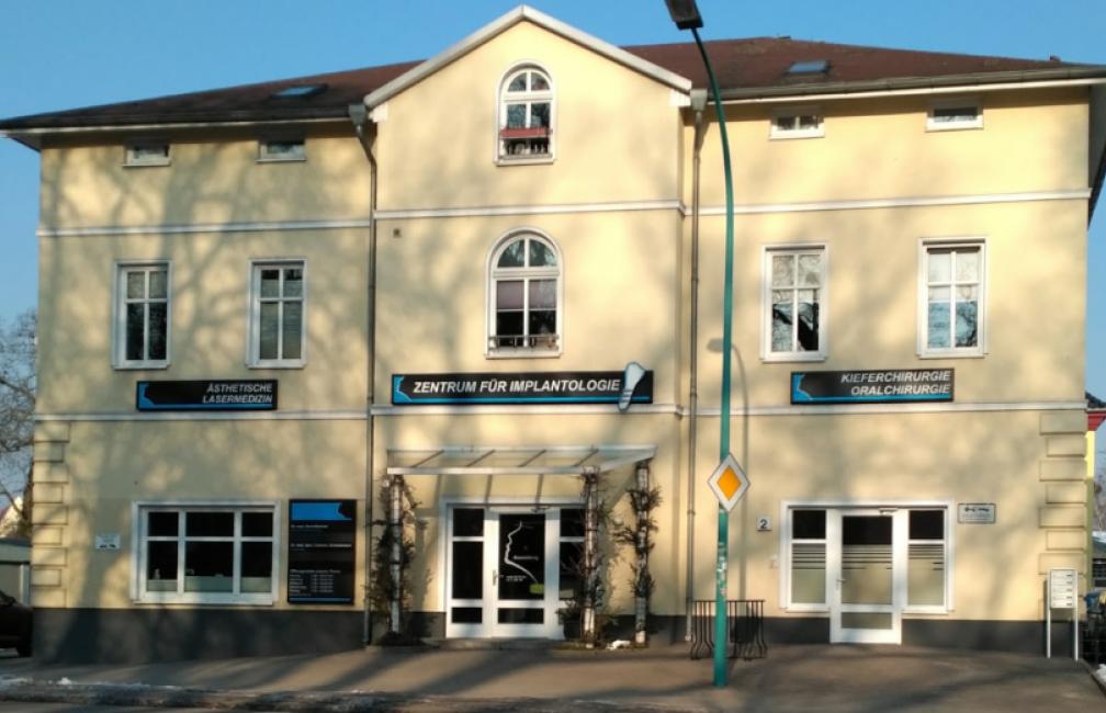 DR. MED. GERD WOHLRAB - Mund-Kiefer-Gesichtschirurgie