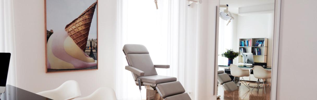 Injektionsbehandlung gegen Falten in Berlijn bei Plastische Chirurgie Berlin - Dr. Ahrens | Aestheticum