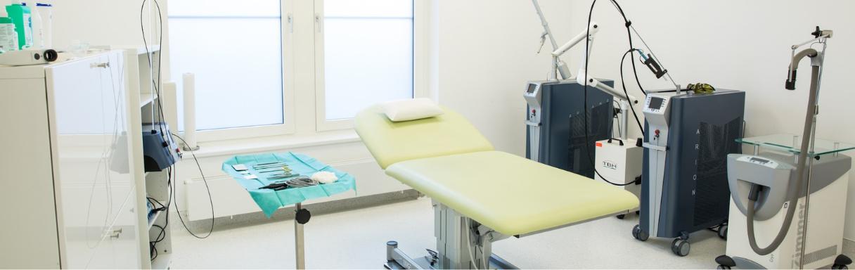 Injektionsbehandlung gegen Falten in Meerbusch bei Dr. med. Helene Krause I PRIVATPRAXIS DERMATOLOGIE