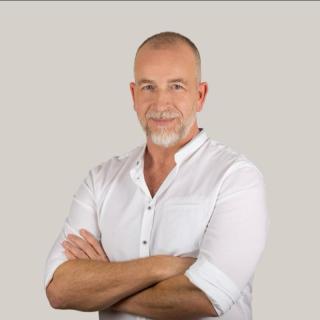 Roger Kuhn